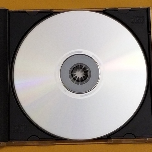 Disney's Pocahontas Animated Storybook CD-ROM 1995 - Picture 4 of 4